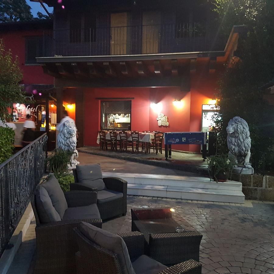 Hotel Il Dito E La Luna Ripa Teatina エクステリア 写真